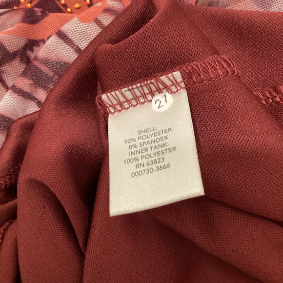 Ladies Christopher&Banks tunic type top, sized- - Picture 5 of 6